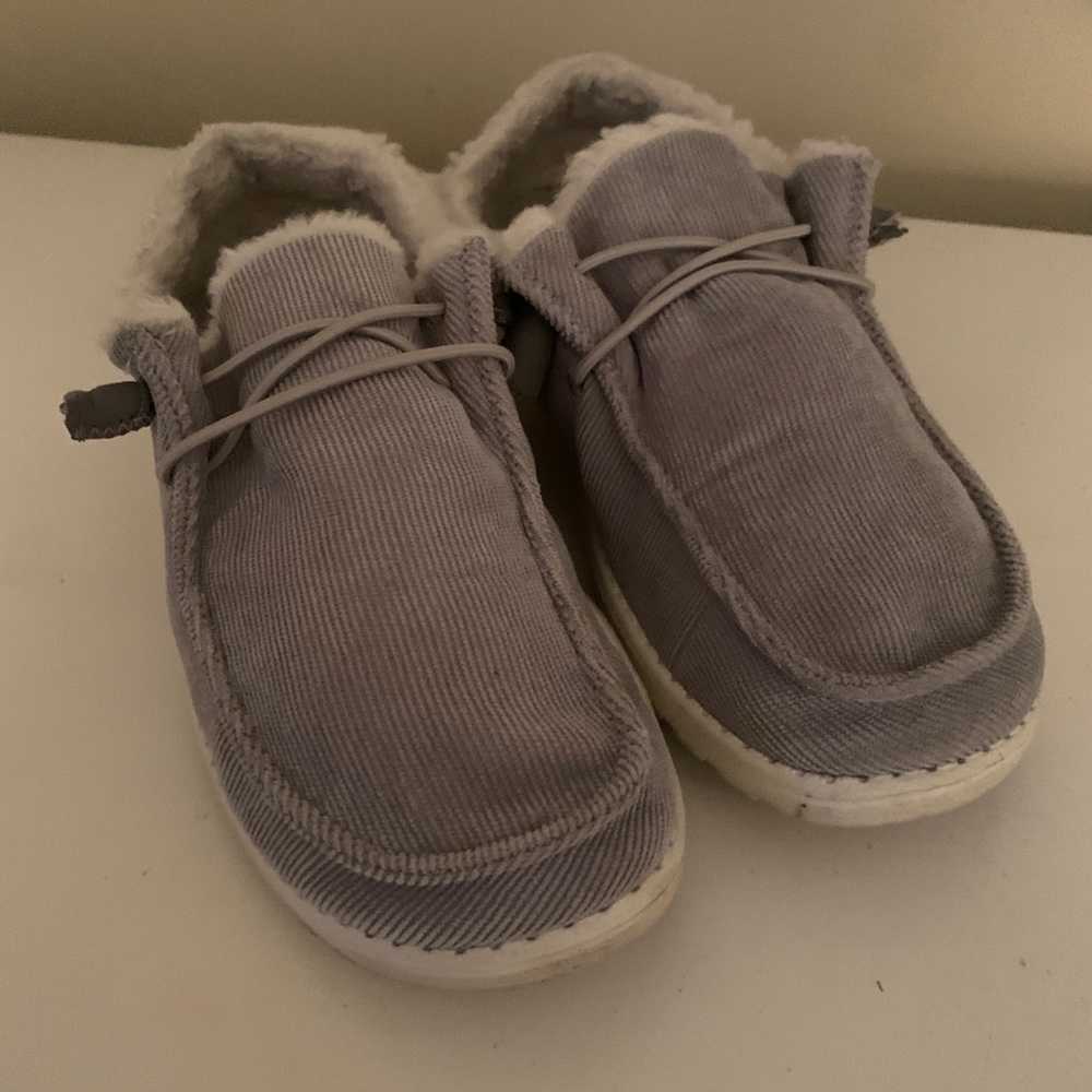 Hey Dude fur loafers